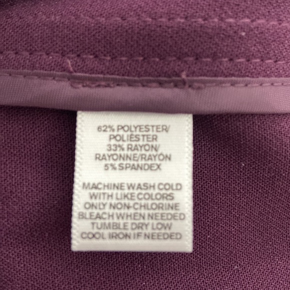 Loft Skirt - Picture 7 of 8